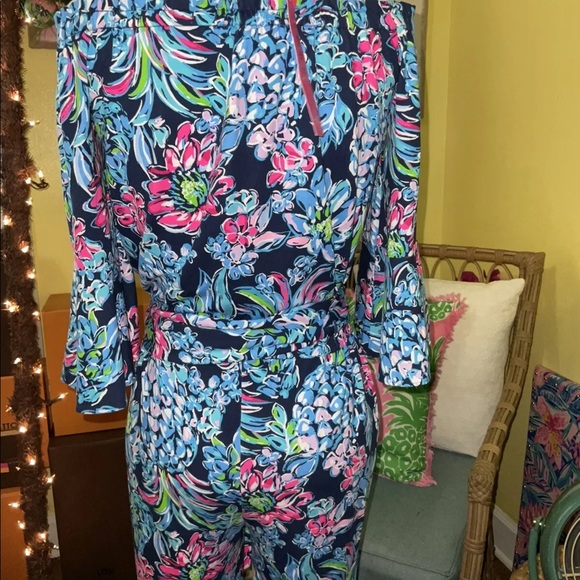 Lilly Pulitzer NWT Calla Jumpsuit Pineapple 🍍 Paradise Size XXS - Picture 3 of 9